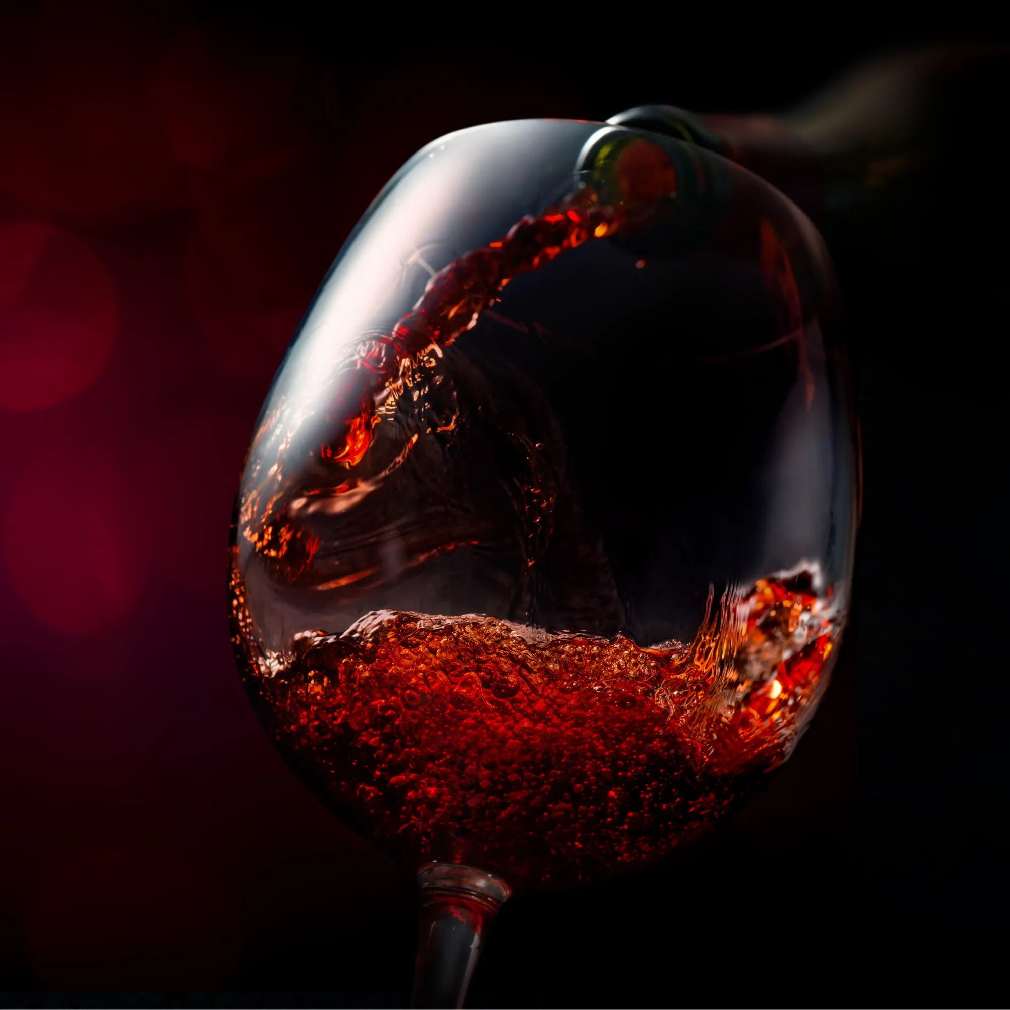 Villa-Gustui-Hotel-Sardegna-Foto-bicchiere-vino-quadrata